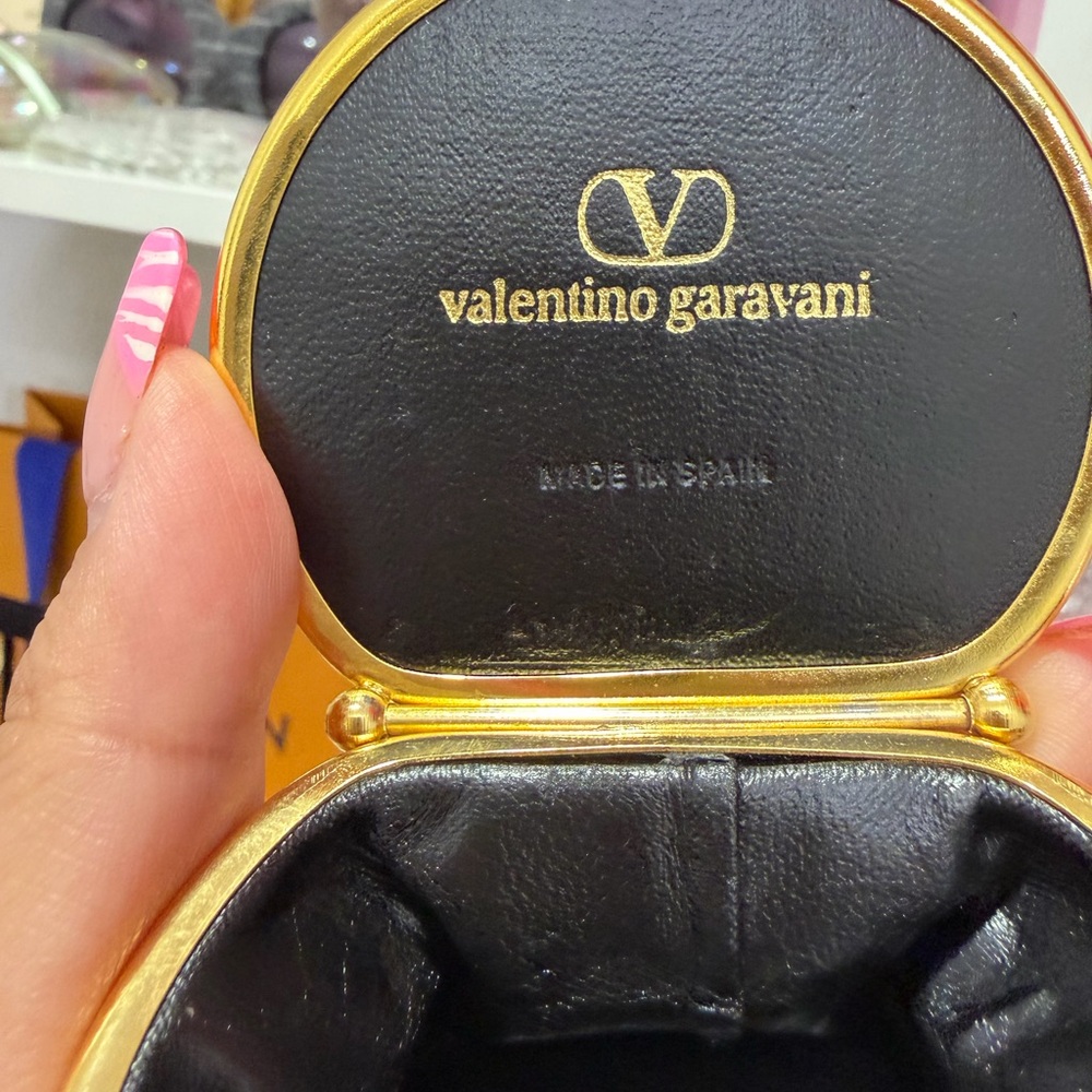 Valentino Garavani Black and Gold Coin Pouch - Picture 13 of 14